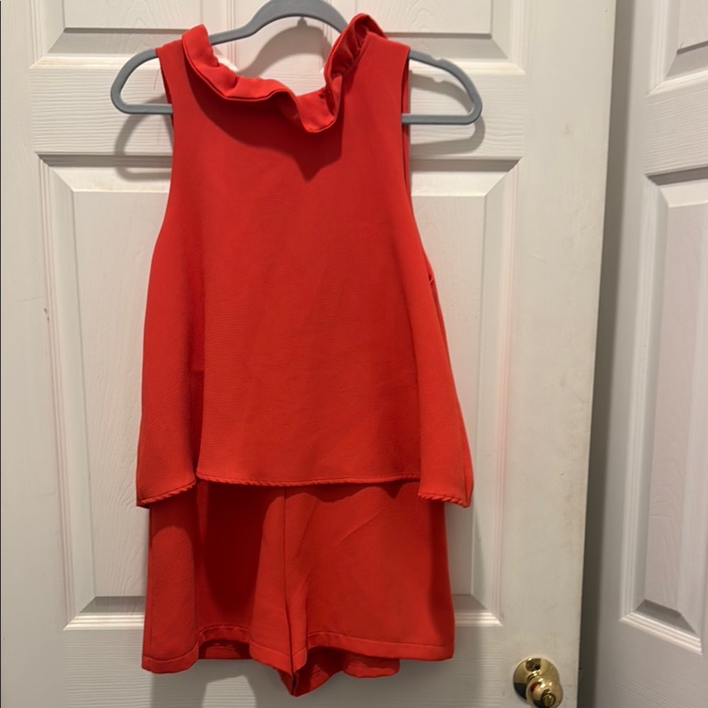 DO+BE Red Ruffled Halter Romper - Picture 2 of 12